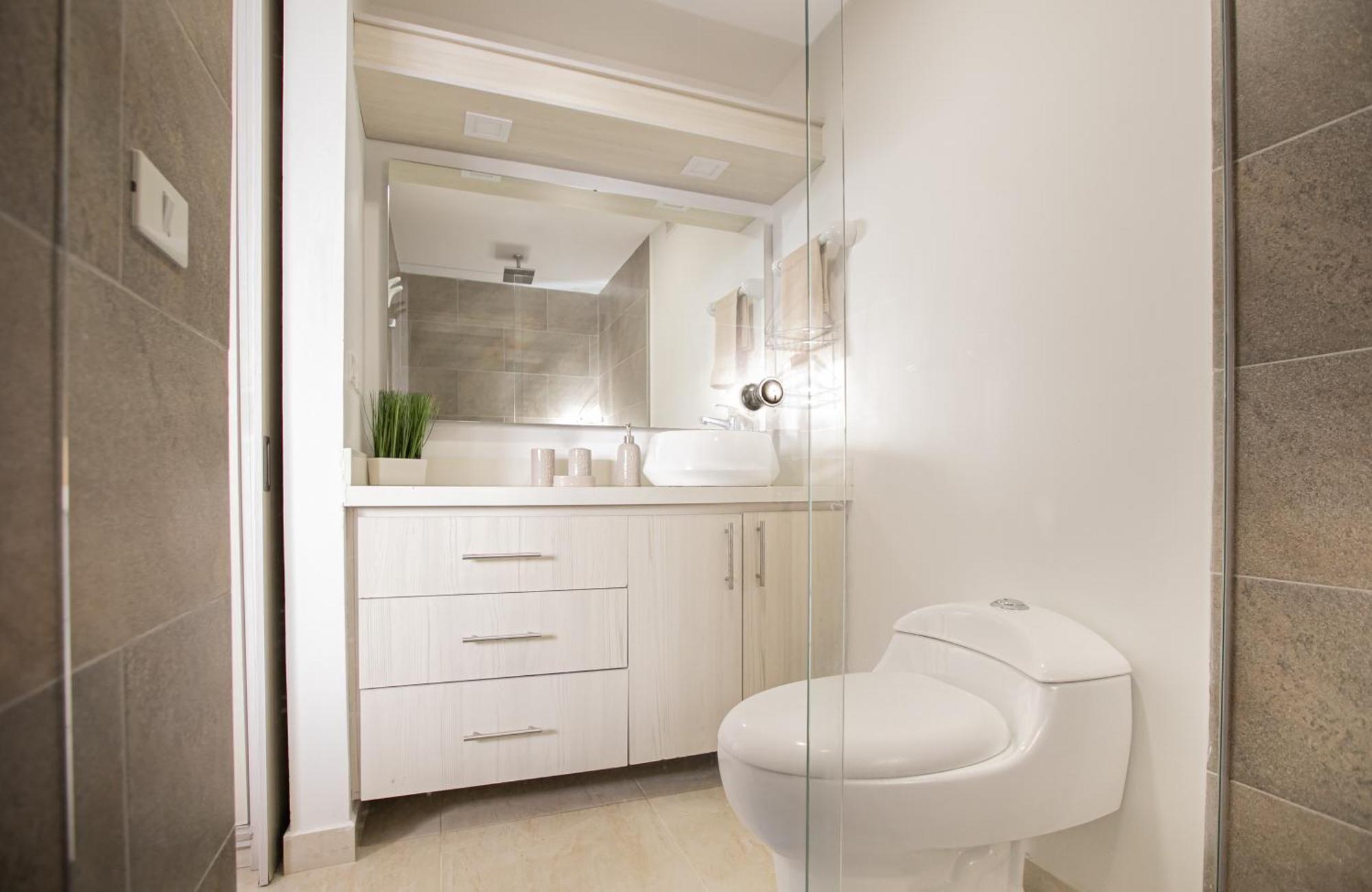 Apartamento Elegante Apto En El Poblado! Vista Fabulosa